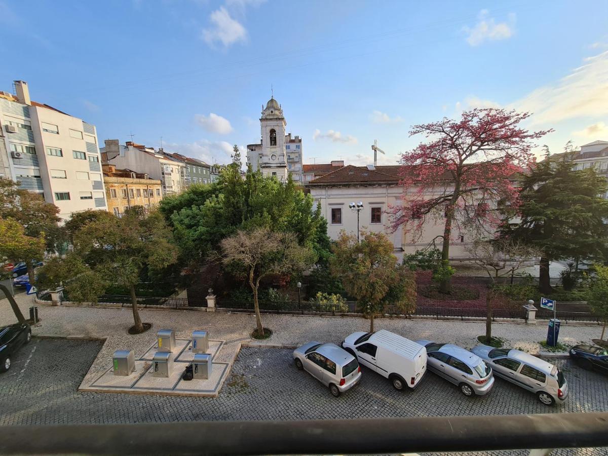 Shangri-La Hostel Anjos Lisboa Εξωτερικό φωτογραφία