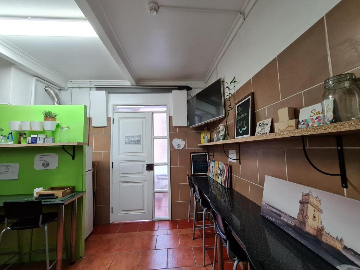 Shangri-La Hostel Anjos Lisboa Εξωτερικό φωτογραφία